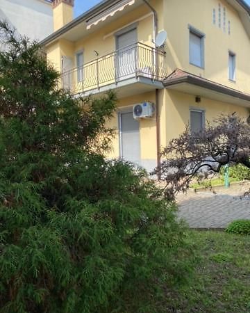 La Casa Di Amalia Lägenhet Rho Exteriör bild